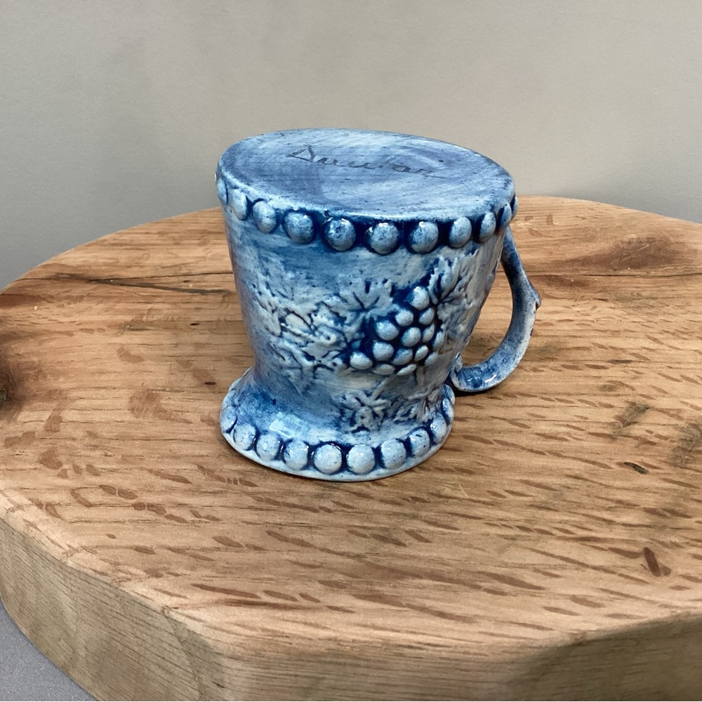 Ceramic Crafted Creamer - Grapes & Vine Themed - Very Nice & Very Unique - Picture 9 of 13